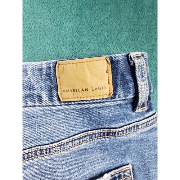 American Eagle Jeans Size 18 Womens Blue Stretch Pants Mid Rise Curvy Mom - Picture 13 of 14